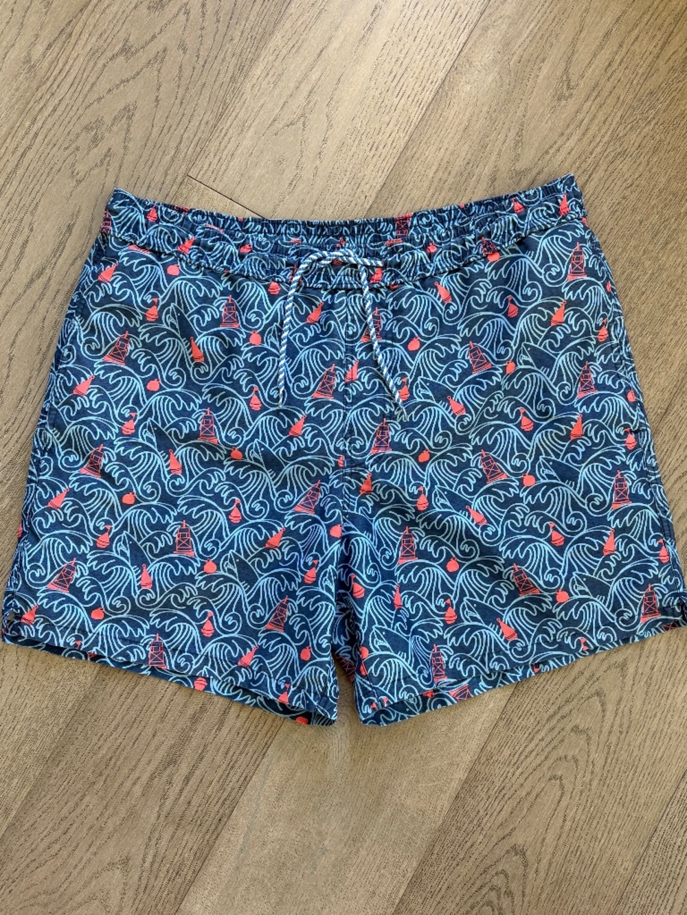 Southern Tide - The Skipjack Swim Trunks - Picture 7 of 9